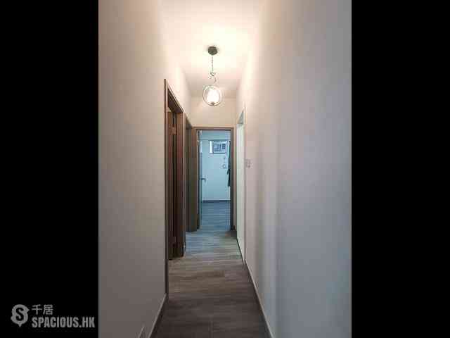 Causeway Bay - Lockhart House Block B 08