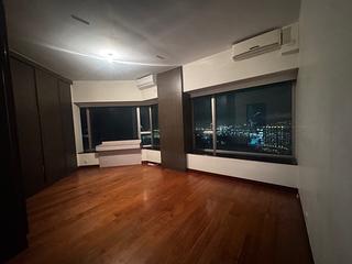 West Kowloon - Sorrento Phase 2 Block 1 04