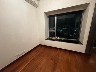 West Kowloon - Sorrento Phase 2 Block 1 07