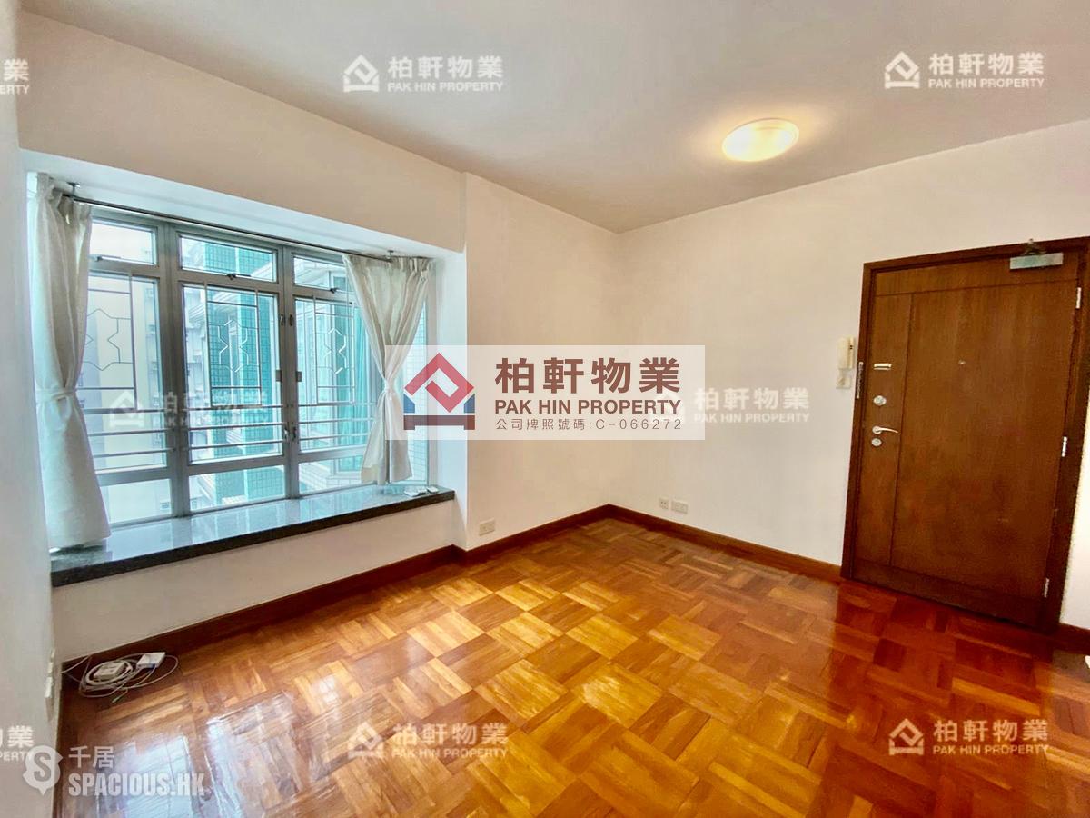 Quarry Bay - Royal Terrace 01