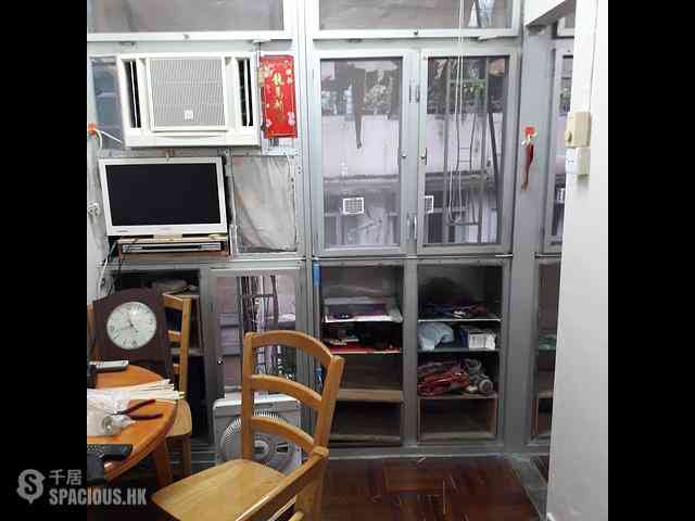 Central - 43, Peel Street 02