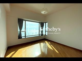 West Kowloon - Sorrento 04