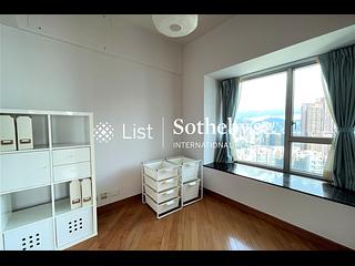 West Kowloon - Sorrento 07