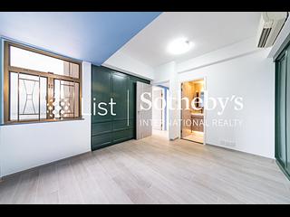 Mid Levels West - Realty Gardens 08