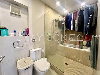 Kennedy Town - Lungga Mansion 07