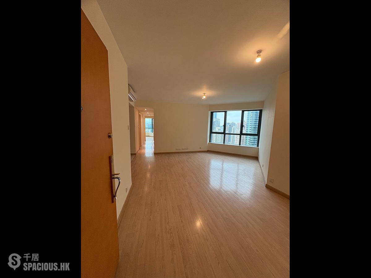 Mid Levels West - 80 Robinson Road 01
