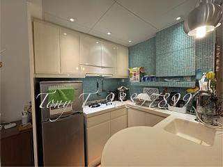 Wan Chai - Convention Plaza Apartments 03