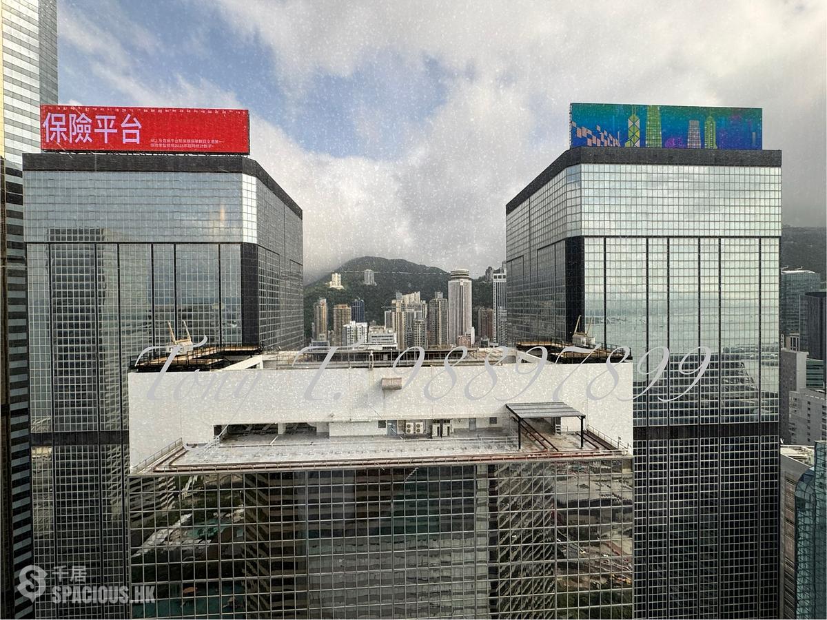 Wan Chai - Convention Plaza Apartments 01