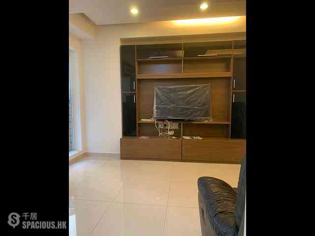 Sai Ying Pun - Lap Poon Building 04