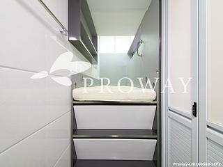 Pok Fu Lam - Baguio Villa Block 25 12