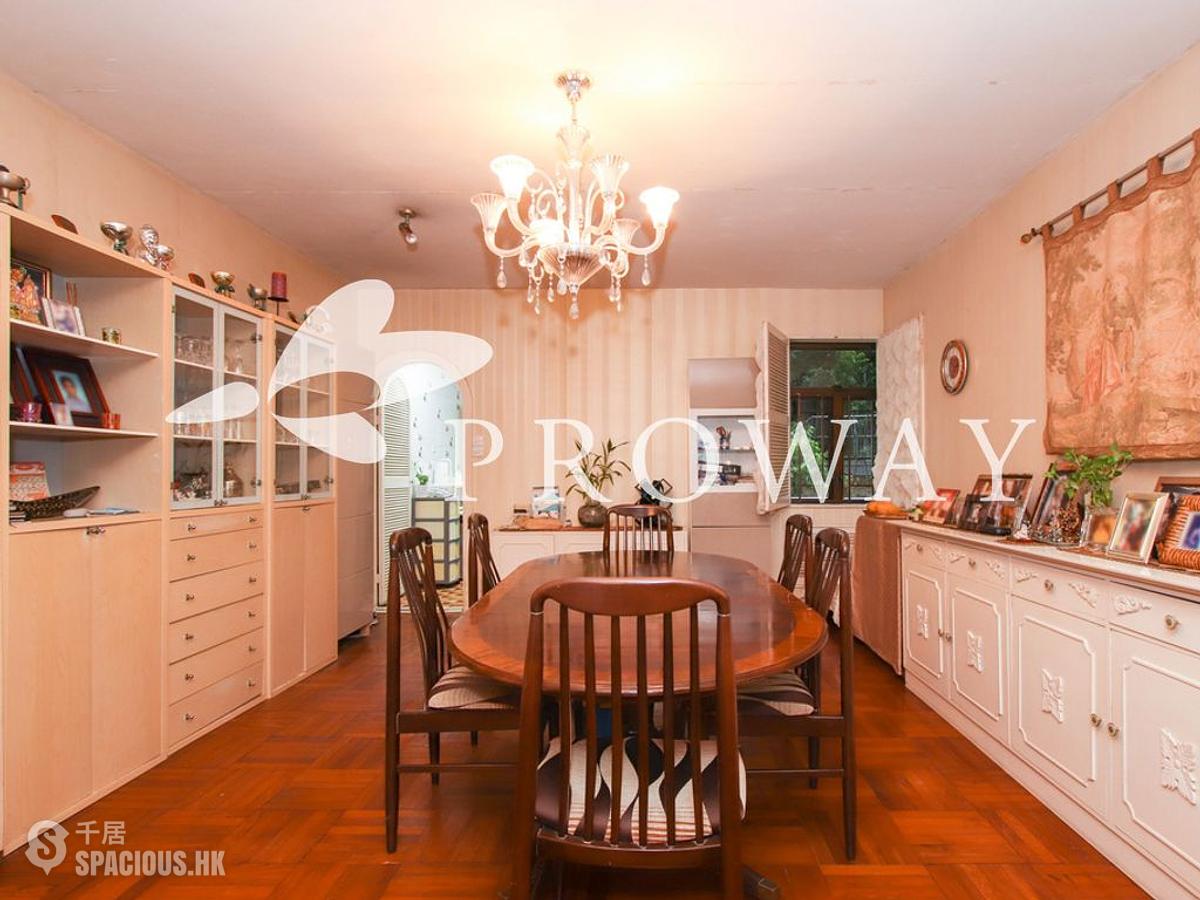 Mid Levels Central - Pearl Gardens 01