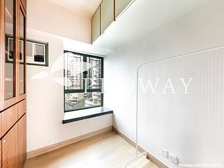 Wan Chai - Royal Court 07