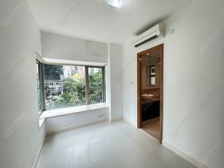 Wan Chai - The Zenith 09