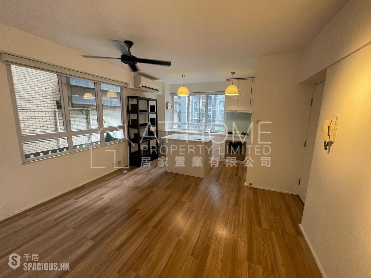 Mid Levels Central - Ying Fai Court 01