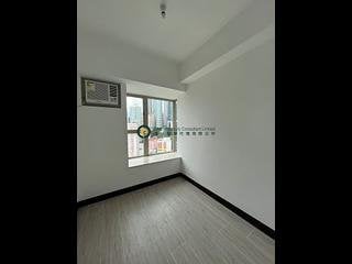 Sai Ying Pun - Centre Place 08