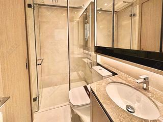 Wong Chuk Hang - The Southside Phase 1 Southland Tower 1A 03