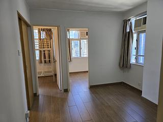 Wan Chai - Causeway Centre Block B 03