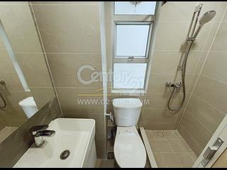Wan Chai - Causeway Centre 06