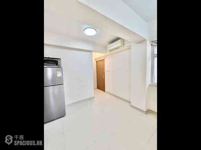 Causeway Bay - Yee Wah Mansion 01