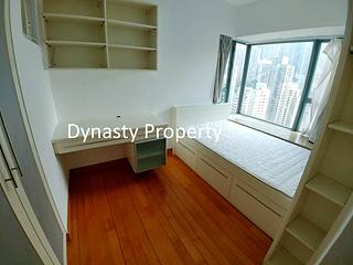 Sheung Wan - Queen's Terrace 04