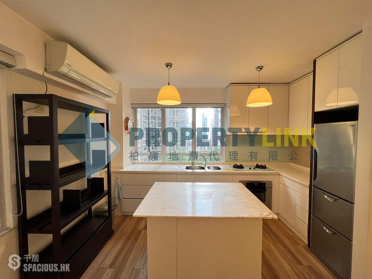 Mid Levels Central - Ying Fai Court 01