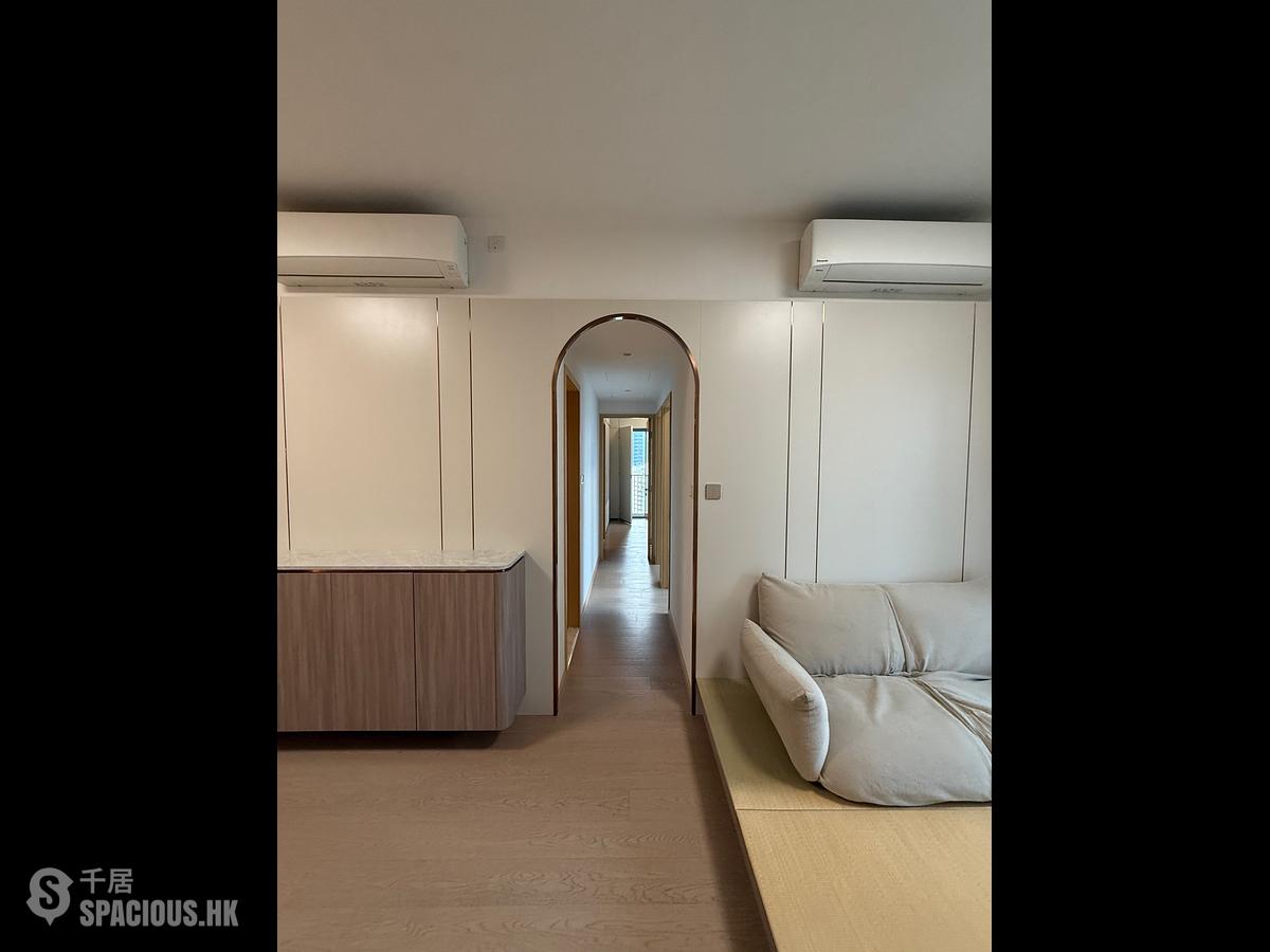 Wong Chuk Hang - The Southside Phase 2 La Marina Tower 1A 01