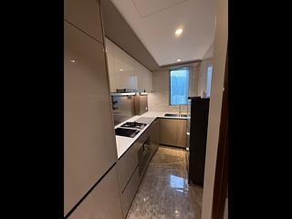 Wong Chuk Hang - The Southside Phase 2 La Marina Tower 1A 03