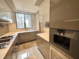 Wong Chuk Hang - The Southside Phase 2 La Marina Tower 1A 10