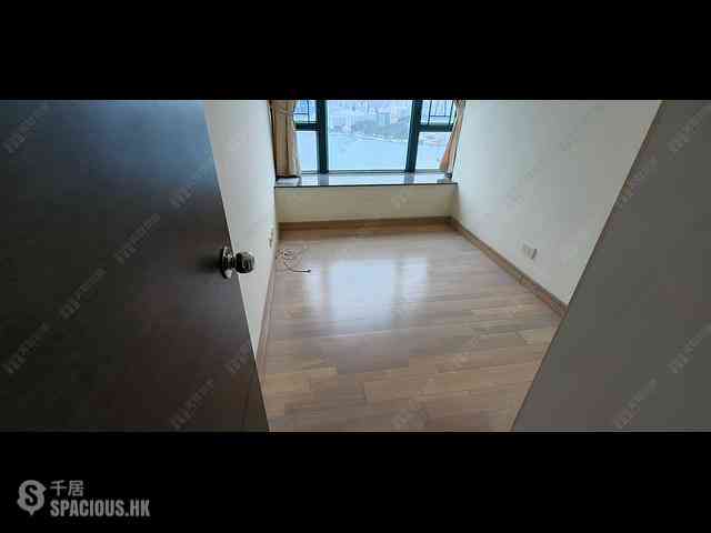 Sai Wan Ho - Grand Promenade Block 3 08