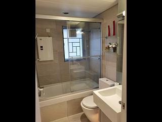 Sai Wan Ho - Grand Promenade Block 3 02