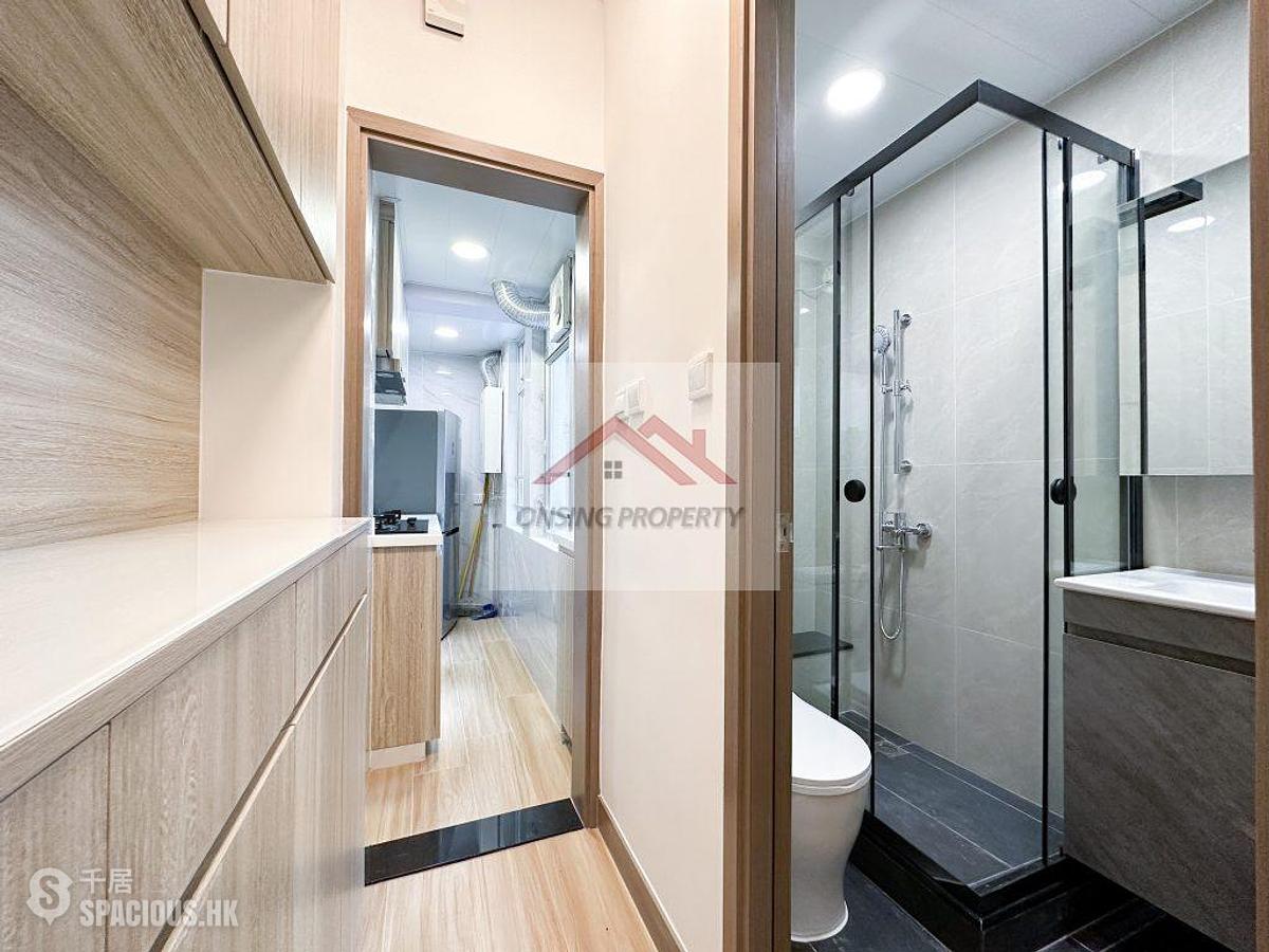 Mid Levels Central - Kam Lei Building 01