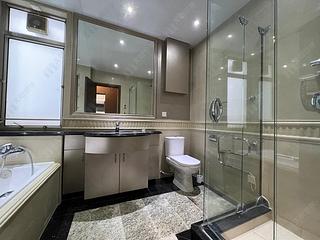 West Kowloon - Sorrento Phase 2 08