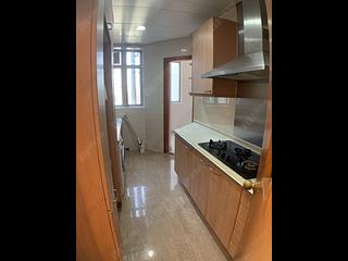West Kowloon - Sorrento Phase 2 Block 1 14