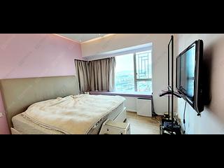 West Kowloon - Sorrento Phase 2 Block 1 06