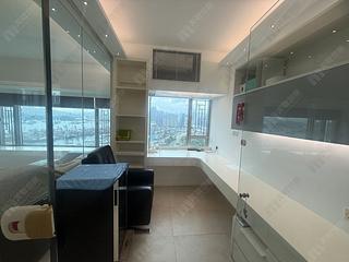 West Kowloon - Sorrento Phase 2 Block 1 12