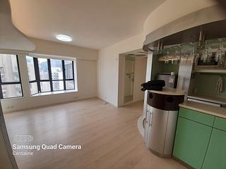 Mid Levels Central - Vantage Park Block 1 22