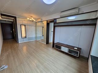 West Kowloon - Sorrento Phase 1 Block 3 02