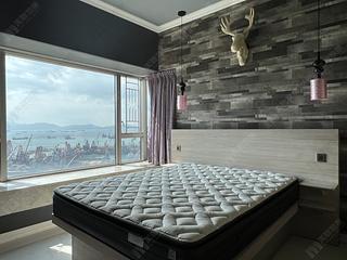 West Kowloon - Sorrento Phase 2 Block 1 16