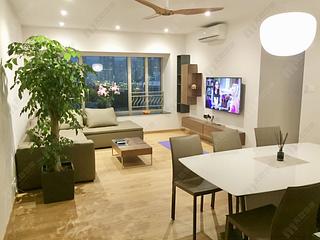 West Kowloon - Sorrento Phase 1 Block 3 03