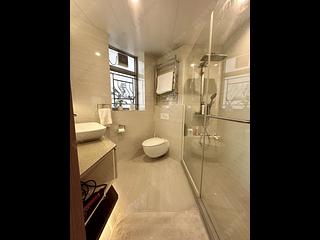 West Kowloon - Sorrento Phase 1 Block 3 09