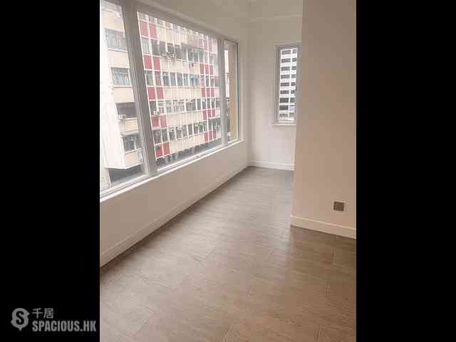 Wan Chai - Yick Shing Mansion 01