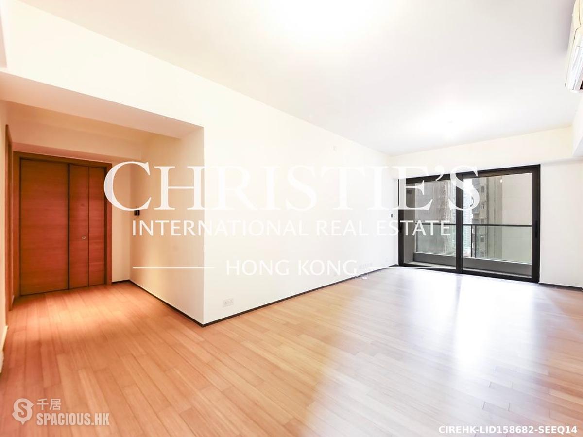 Mid Levels Central - Arezzo 01