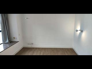 Mid Levels Central - Blessings Garden Phase 2 13