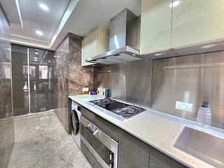 Tung Chung - The Visionary Tower 8 05