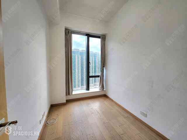Tung Chung - The Visionary Tower 8 14