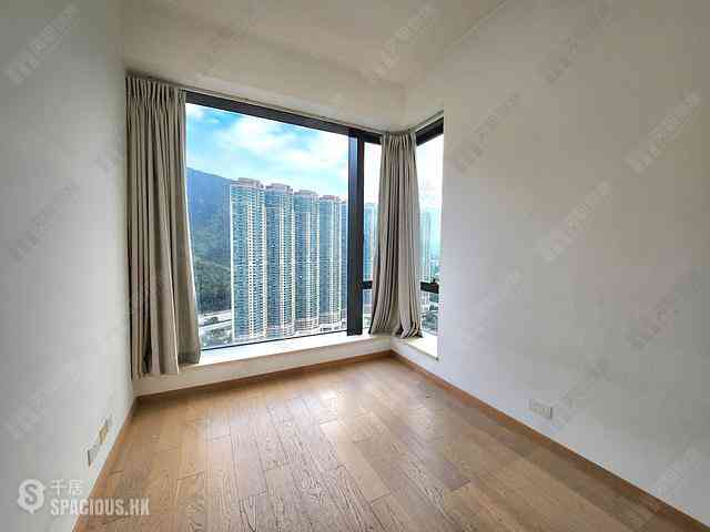 Tung Chung - The Visionary Tower 8 15