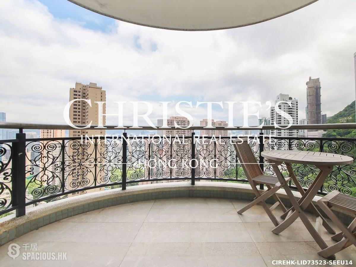 Mid Levels Central - Clovelly Court 01