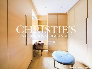 Mid Levels Central - Clovelly Court 06