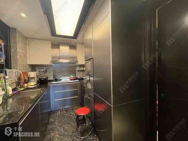 Ho Man Tin - Ultima Phase 2 Tower 5 16