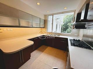 Chung Hom Kok - Horizon Lodge 05